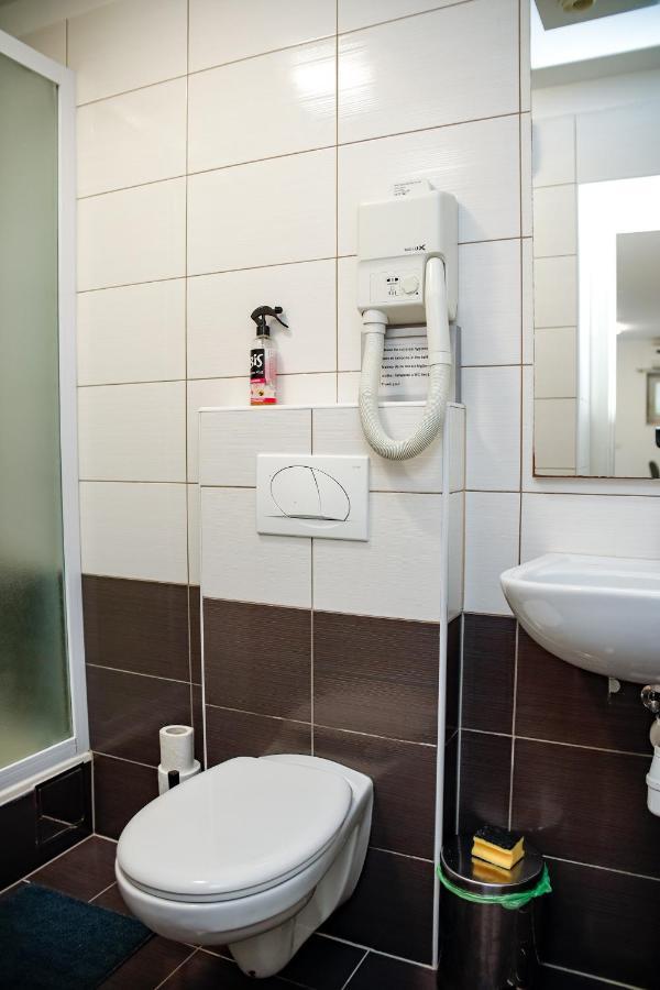 Studio Apartman Hotel Split Eksteriør billede