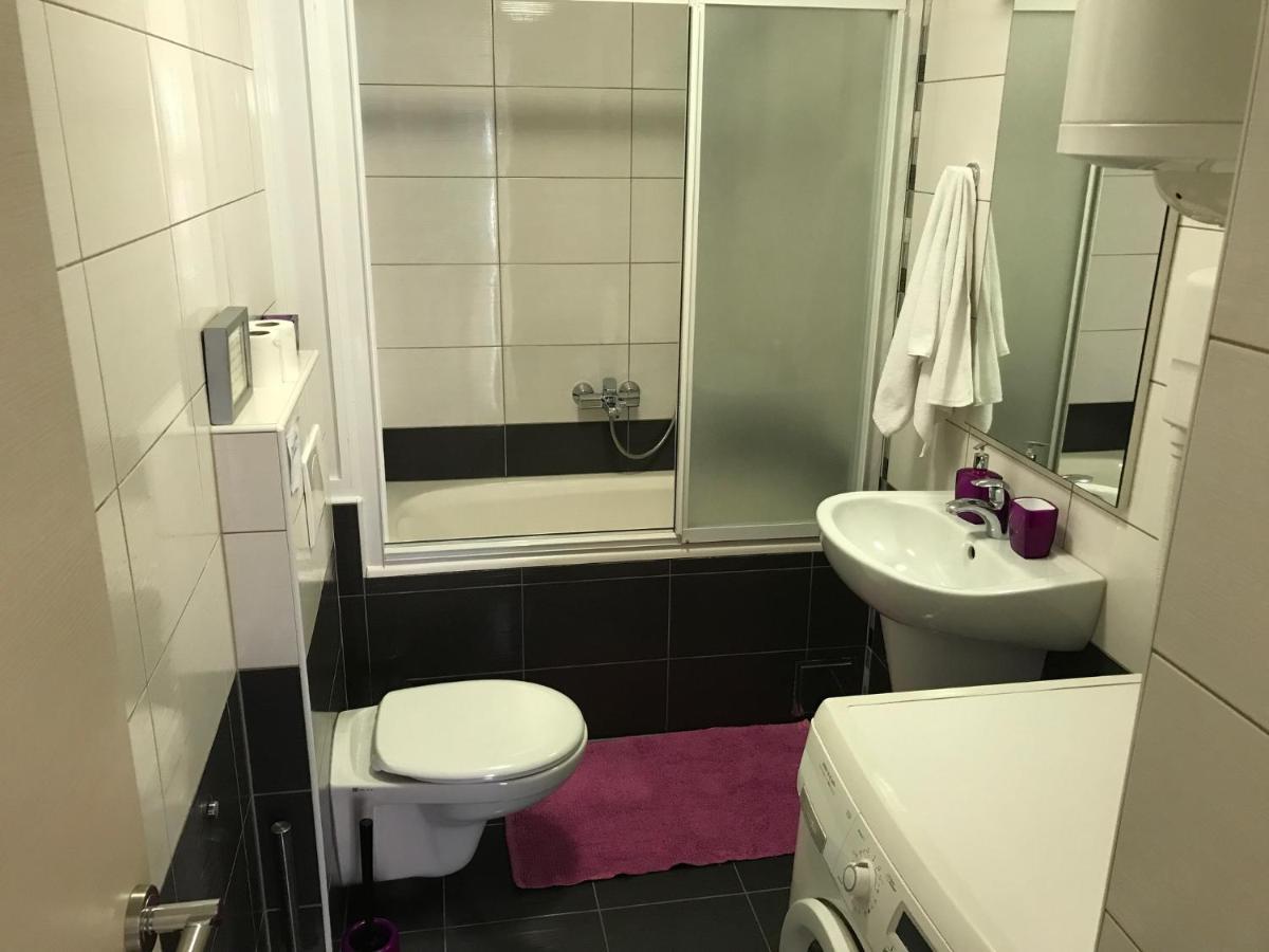 Studio Apartman Hotel Split Eksteriør billede