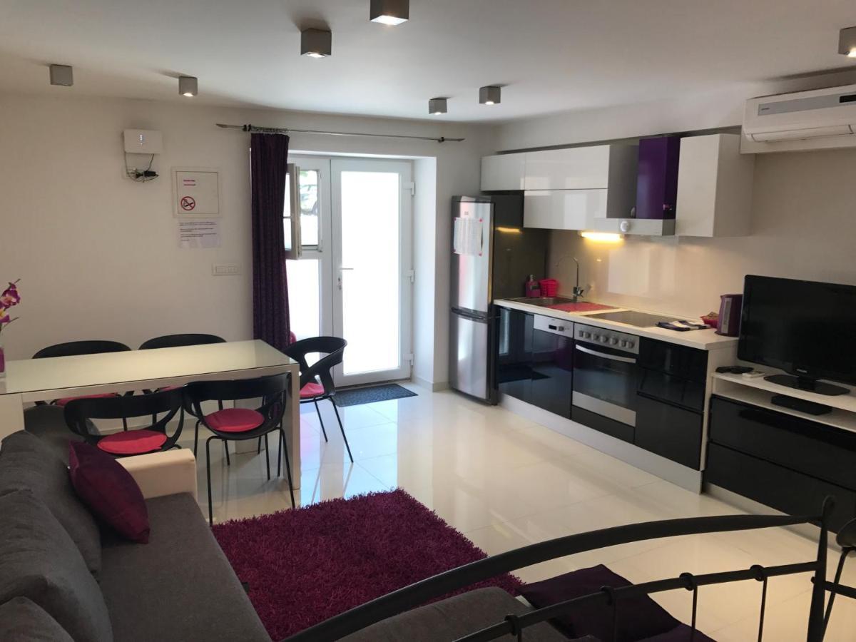 Studio Apartman Hotel Split Eksteriør billede